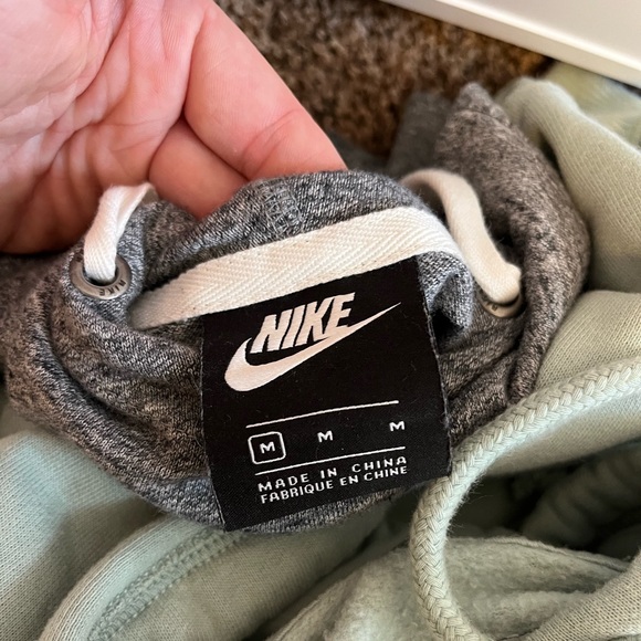 Nike Hoodie - Picture 2 of 3